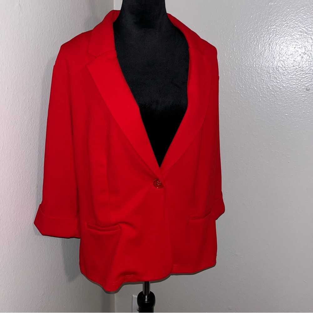 SOHO Apparel LTD Women’s Red Blazer Size XL‎